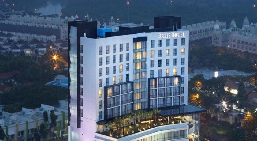 Brits Hotel קארוואנג מראה חיצוני תמונה