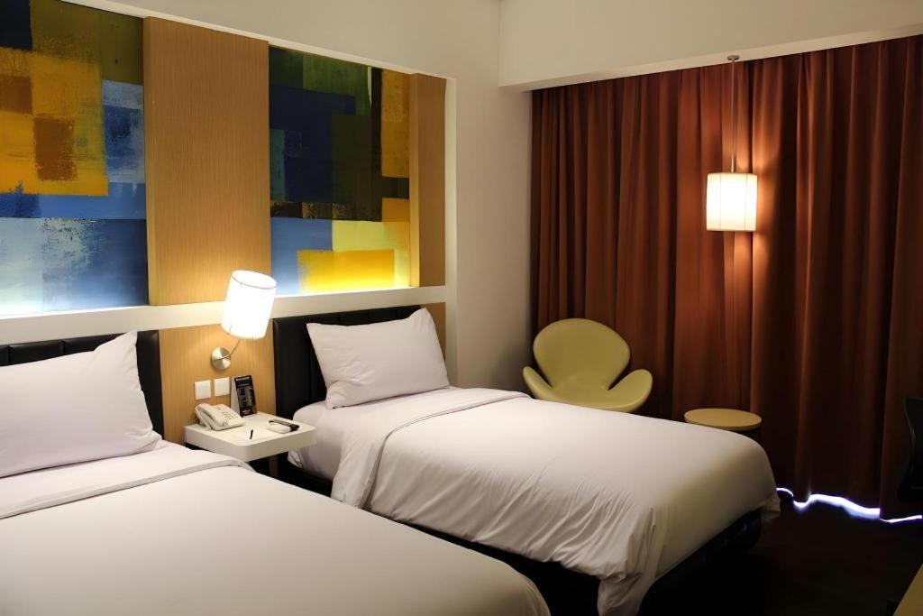 Brits Hotel קארוואנג מראה חיצוני תמונה